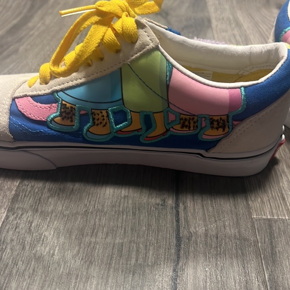 Simpsons Vans Sneakers - Picture 3 of 5